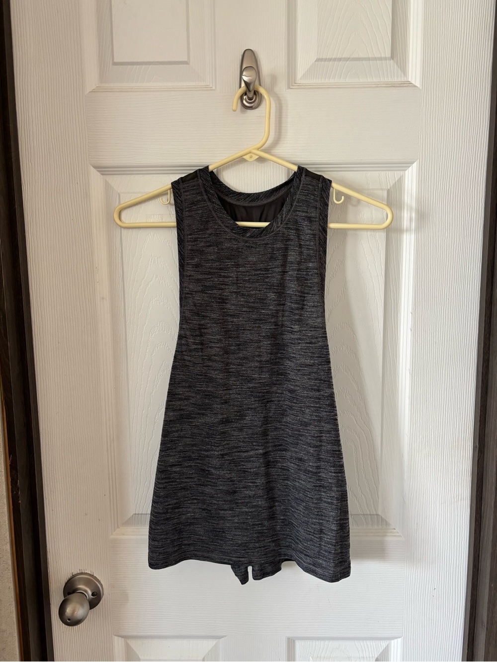 lululemon athletica Heathered Charcoal Gray Tank Top